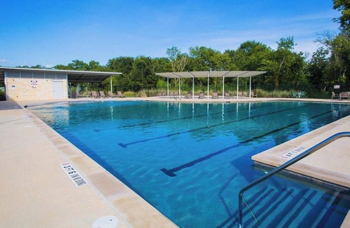 Austin House | Beautifully Decorated 3 Bedroom 2 Bathroom Home Near Downtown