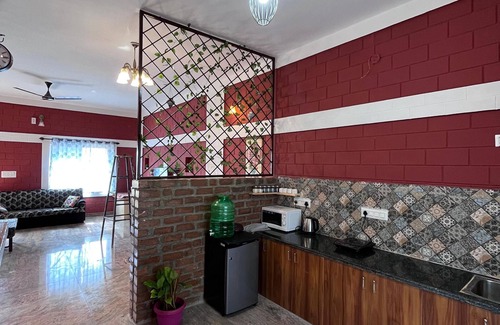 Chikkaballapur Villa | Beautifully designed Earthern home situated at the base of Skandagiri hills.