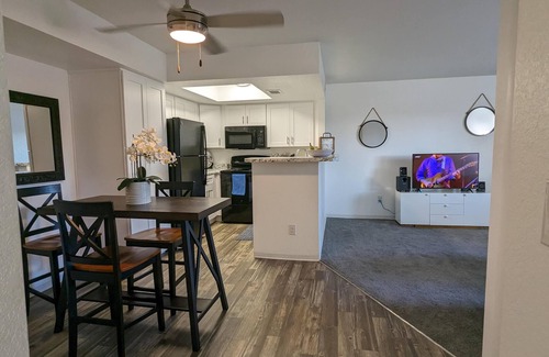 North Mountain Condo | Beautifully furnished two bedroom condo with New interior & Fun Amenities