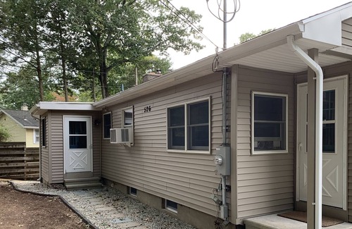 Guilford House | Beautifully renovated lakefront home in historic Guilford, CT.
