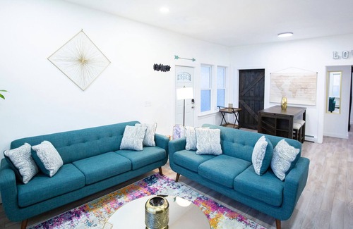 Lewiston Apartment | Beautifully renovated Apt with Mid-Century Modern Flair!