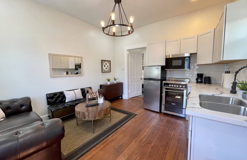 West Riverside House | Beautifully Restored! - New Orleans 3 Bedroom Shotgun Home-15 Min French Quarter