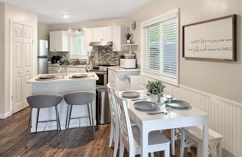 Maggie Valley Cottage | Beautifully Updated! Mtn View! Hot Tub, Fire Pit, Arcade, Foosball, DogsOK!