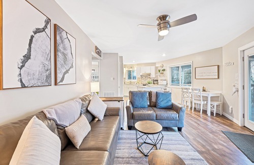 Maggie Valley Cottage | Beautifully Updated! Mtn View! Hot Tub, Fire Pit, Arcade, Foosball, DogsOK!