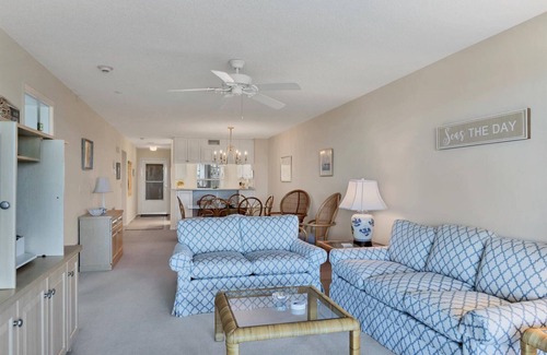 Boca Grande Condo | Beautifully Updated Bayview Condo #40 w/amenities and sleeping 4 in ultra comfort!