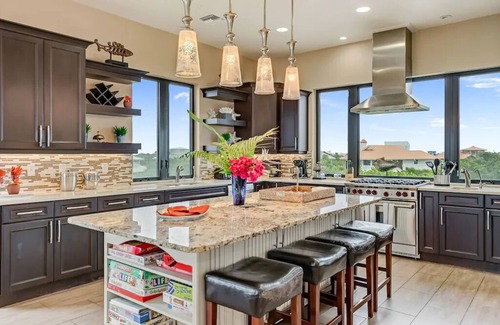 North Captiva House | BEAUTY AND THE BEACH- BEACHFRONT MANSION, HEATED POOL
