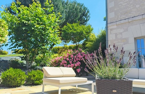 Chateauvieux House | Beauval zoo 5 km away, 2 6-person lodges with Jacuzzi, ideal for cousinly get-togethers.