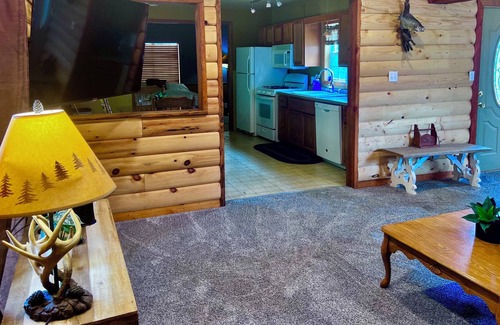 Lansing Cabin | Beaver Cabin