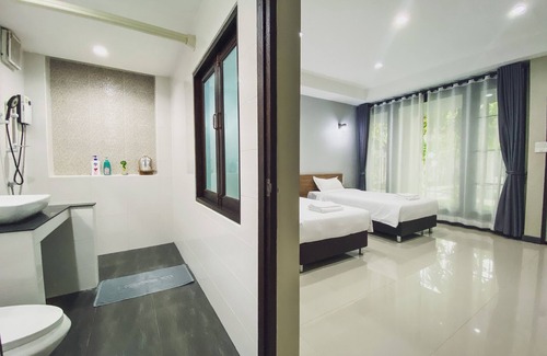 Hang Dong Hotel | Beaver Club Homestay