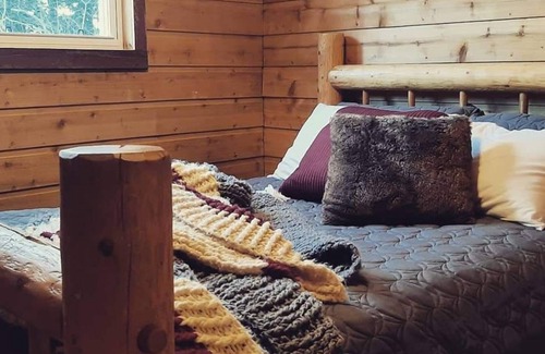 Nipissing Cabin | Beaver Creek Cabin Commanda