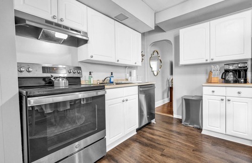 North Wales House | Beaver Street Retreat: Charming 2-bedroom townhome