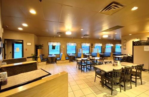 Beaverlodge Hotel | Beaverlodge Motor Inn