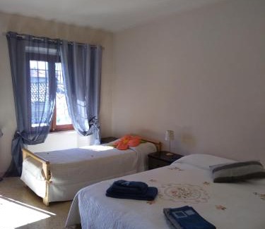 Cascinette d'Ivrea Bed & Breakfast | BeB Infamiglia