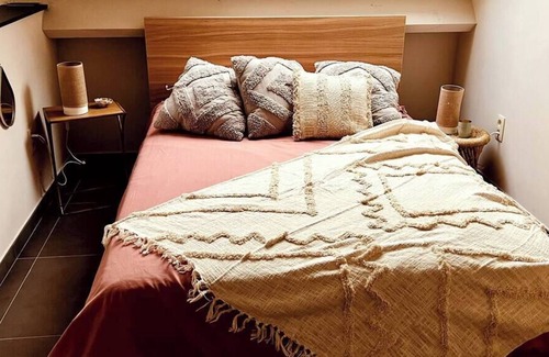 Beloeil House | Becosy Triplex Chic et Moderne Loft