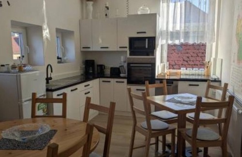 Unserfrau-Altweitra Bed & Breakfast | Bed and breakfast Alte Volksschule Heinrichs near Weitra