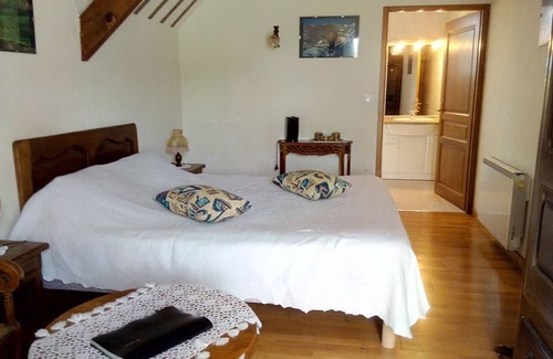 Loubajac House | Bed and breakfast at the farm, Lourdes, Pyrenees, ANOUSTA