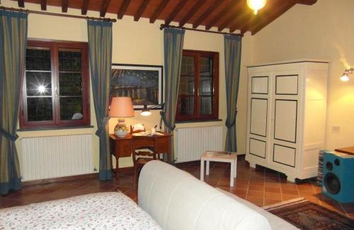 Cascina Bed & Breakfast | Bed and breakfast Casa Formica