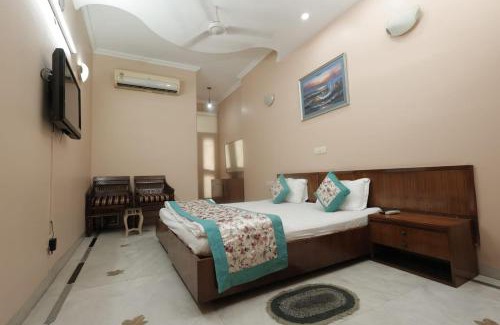 Vasant Vihar Bed & Breakfast | Bed and Breakfast Cum Home Stay