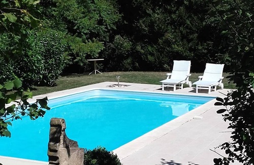 L'Etang-Vergy House | Bed and breakfast in Burgundy with swimming pool