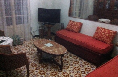 Algiers House | Bed and breakfast in a beautiful house with a superb view