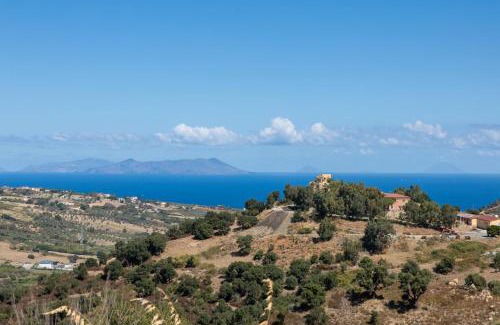 Patti Bed & Breakfast | Bed And Breakfast Sciarammola