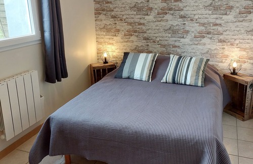 Chateau du Loir House | Bed and breakfast abalone