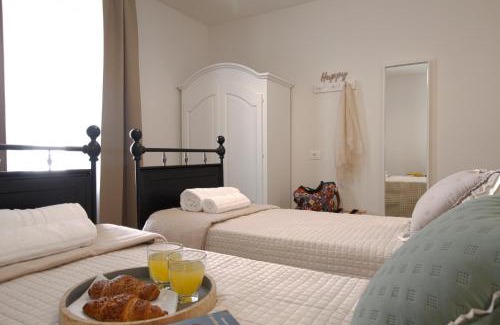 Reggio nell'Emilia House | Bed & Basta City