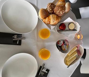 Katendrecht Hotel | Bed, Bites & Business Hotel Rotterdam
