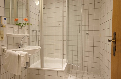 Potsdam Bed & Breakfast | Bed & Breakfast am Luisenplatz