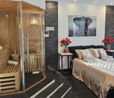 Almere Stad Bed & Breakfast | Bed & Wellness Angie