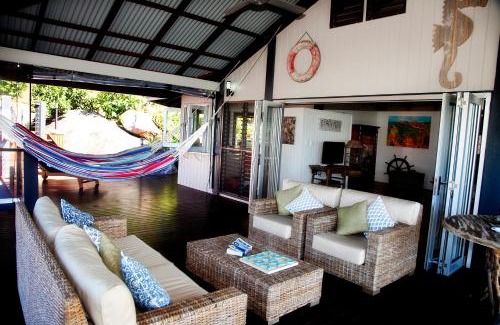 Bedarra Island House | Bedarra Beach House water taxi included