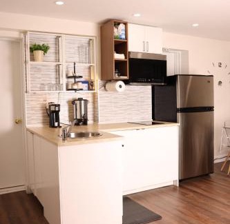 Cote-Des-Neiges—Notre-Dame-De-Grace Apartment | bedford - Urban escape