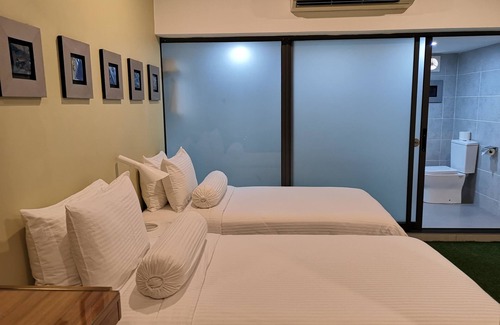 Taman Jubilee Hotel | Bedrock Hotel