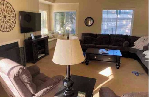 West Bountiful House | Bedrooms available to rent in large house