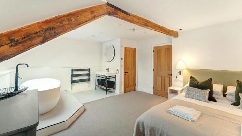 Windermere House | Beech Tops