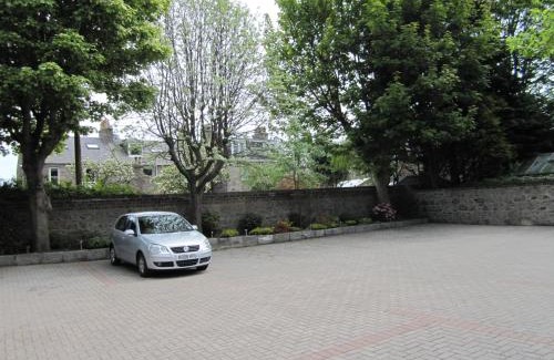 Central Aberdeen House | Beeches Aberdeen