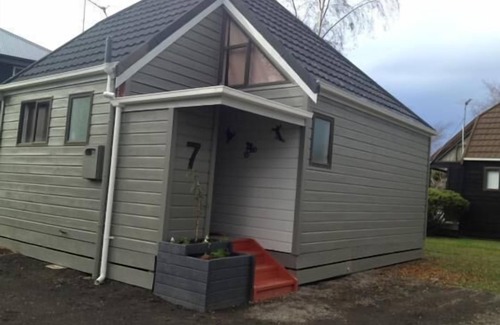 Ohakune Ski Chalet | Beechwood Chalet in the heart of Ohakune .