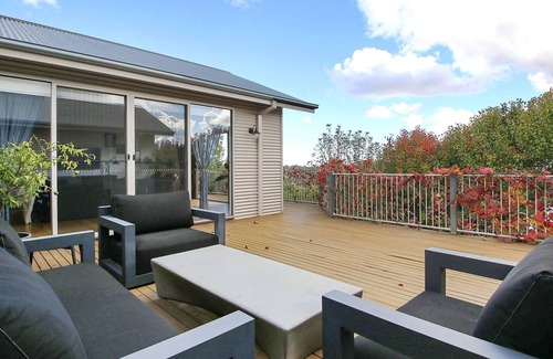 Beechworth House | Beechworth Views From The Hill