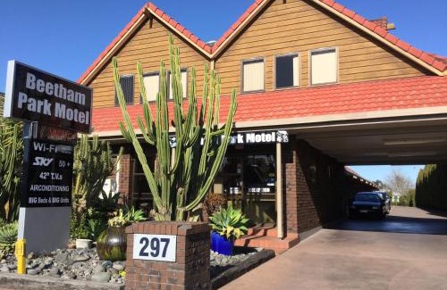 Hamilton North Hotel | Beetham Park Motel