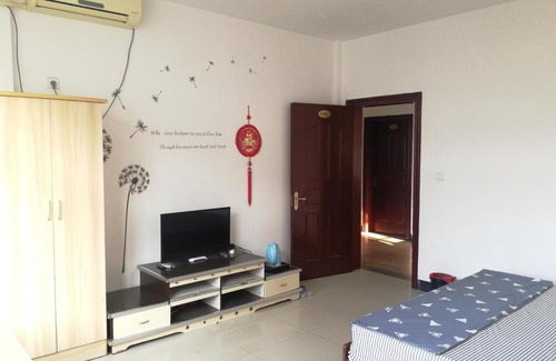 Haicheng District House | Beihai Old Town Holiday Seaview Inn