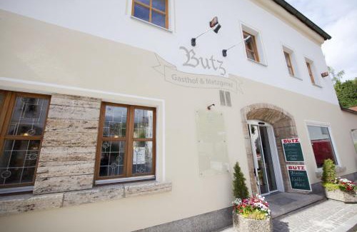 Worth an der Donau Hotel | "beim Butz"