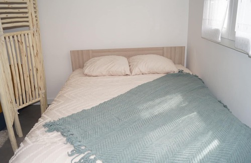 Quartier Centre Ville Apartment | Bel Appartement, 8min à Pied RER B, 20min de Paris
