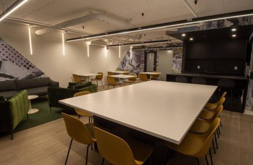 Quartier des Spectacles Apartment | Bel Appartement au centre-ville Montréal