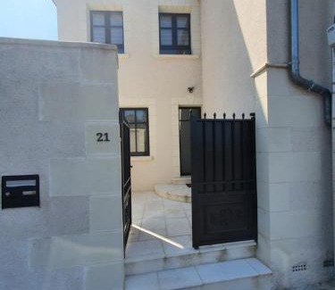 Amboise Apartment | Bel appartement spacieux et confortable idéalement situé