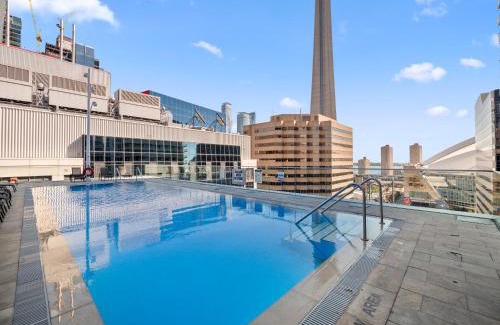 Toronto Entertainment District Apartment | Belarte Suites - Downtown Toronto - CN Tower & Rogers Centre