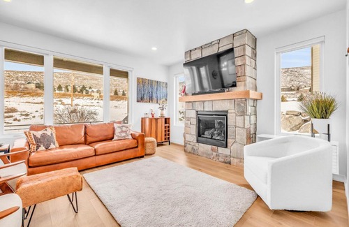 Deer Mountain House | Belaview Way