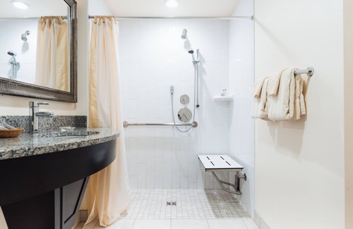Belfast Hotel | Belfast Harbor Inn