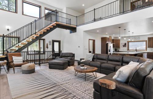 Deadwood House | Belissima Lala