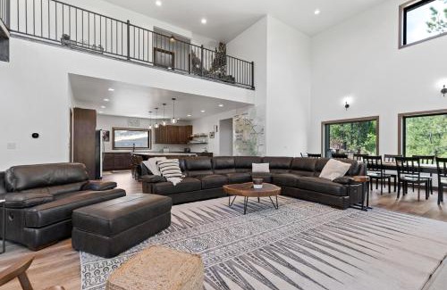 Deadwood House | Belissima Lala
