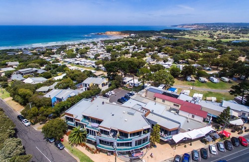 Torquay Apartment | Bell St Apartments I Walk to everything in Torquay